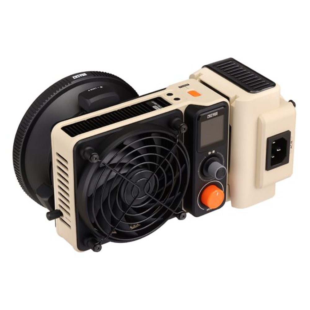 Zhiyun Molus X200 RGB COB LED light
