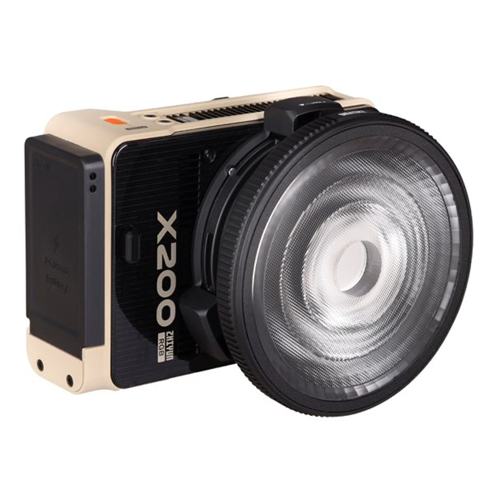 Zhiyun Molus X200 RGB COB LED light
